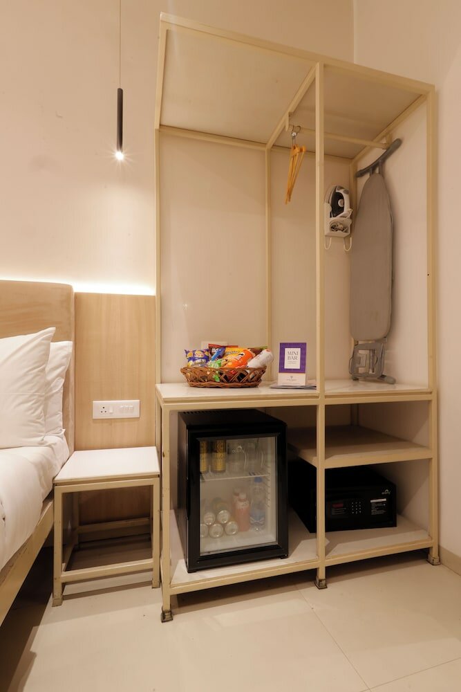 Фото Hotel Varuna