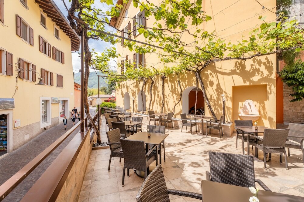 Фото Pace 1954 Hotel