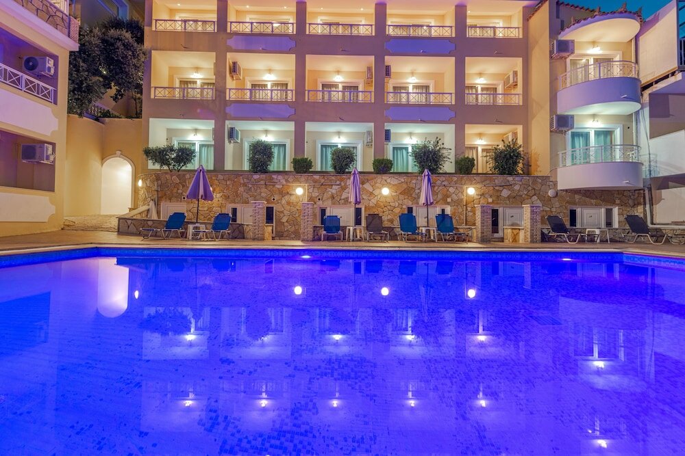 Фото Nefeli Beach Hotel