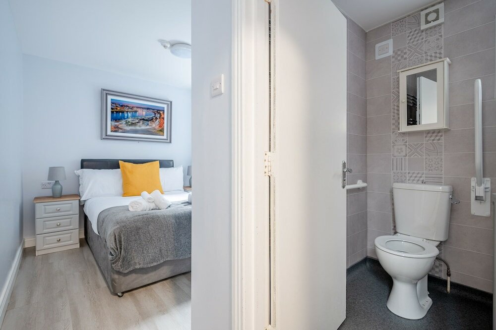 Фото Chamberlain House