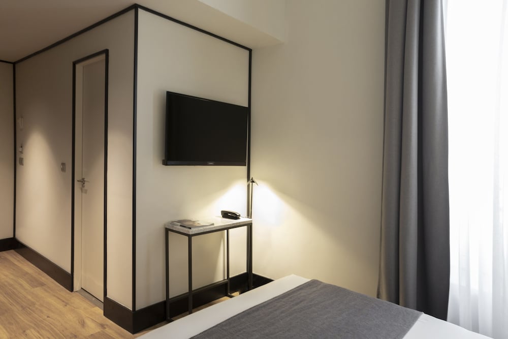 Фото Icon Embassy