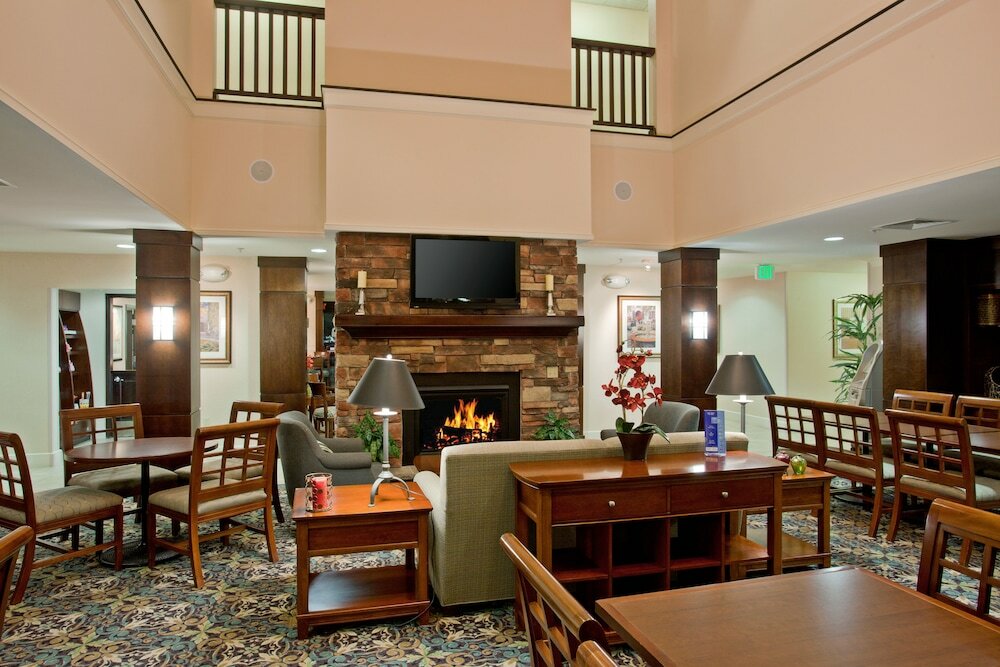 Фото Staybridge Suites Palmdale, an Ihg Hotel