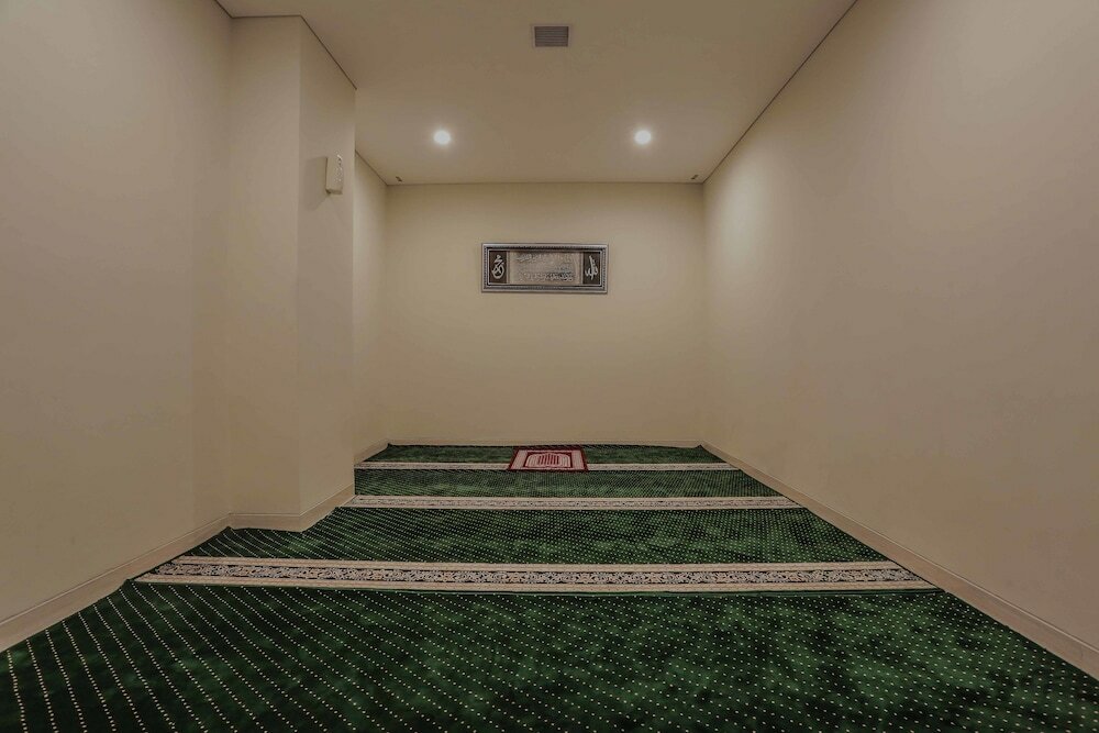 Фото PrimeBiz Hotel Surabaya