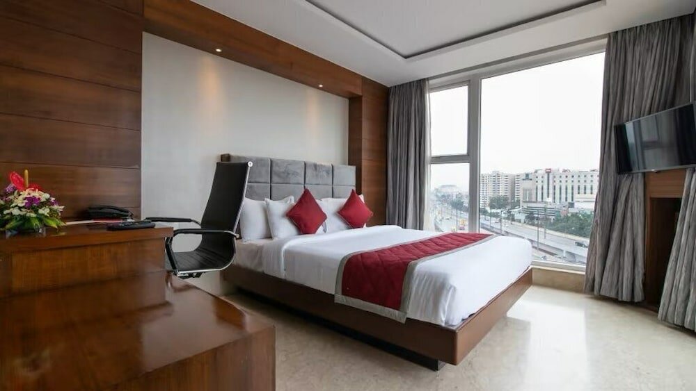 Фото Bhagini Icon Premier Hotel