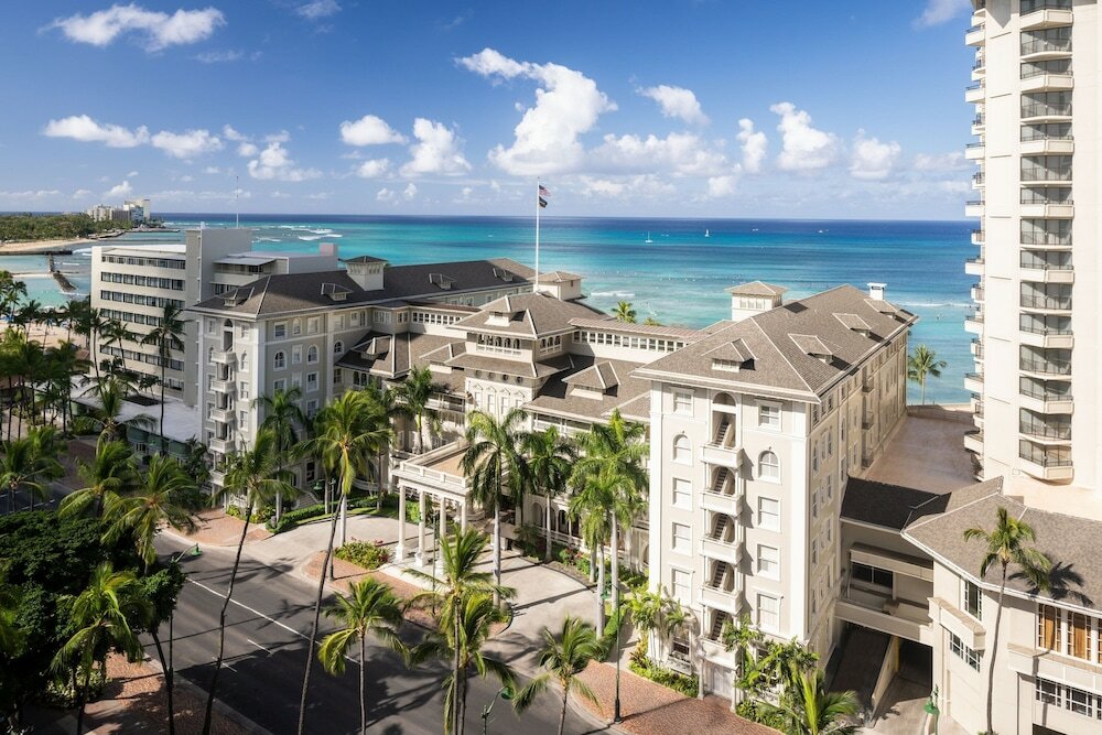 Фото Moana Surfrider, A Westin Resort & SPA, Waikiki Beach