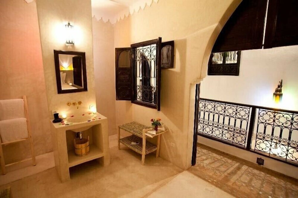 Фото Riad Shambala