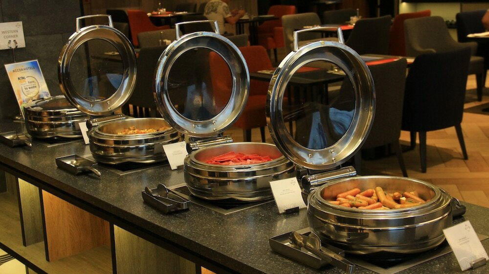 Фото Novotel Jakarta Mangga Dua Square Hotel