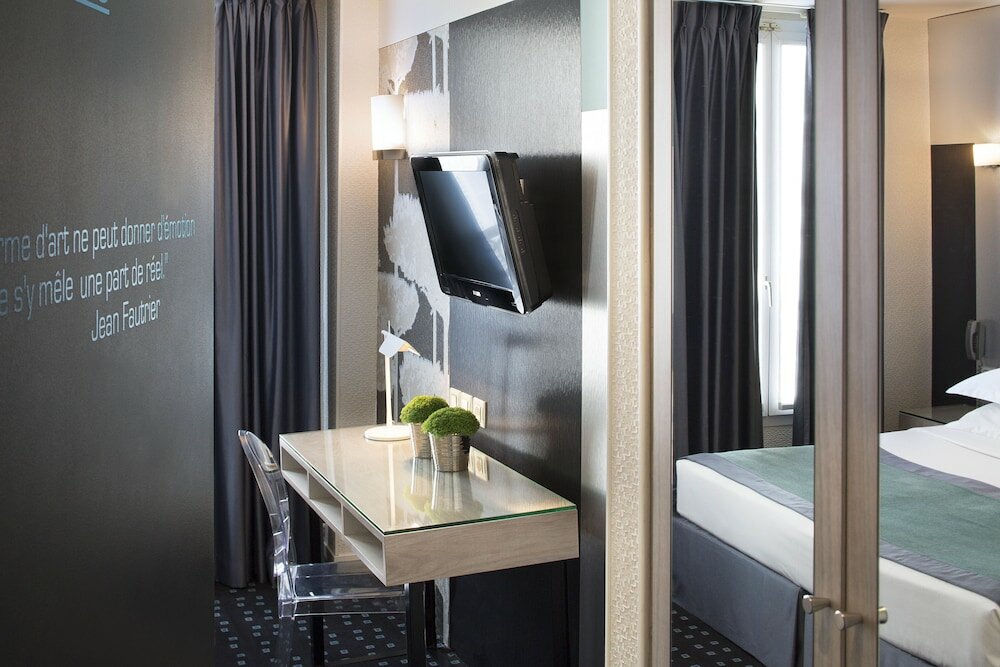 Фото Hôtel A La Villa des Artistes