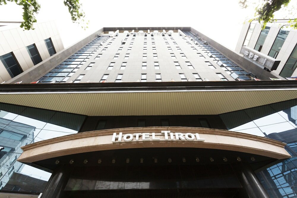 Фото Hotel Tirol