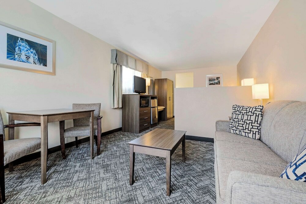 Фото Best Western Santee Lodge