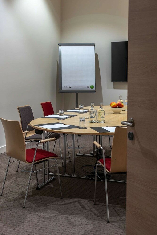 Фото IntercityHotel Budapest