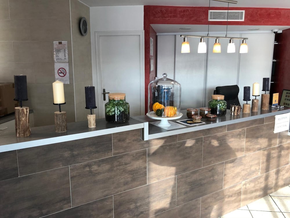 Фото Hotel Paris Pacific Villejuif