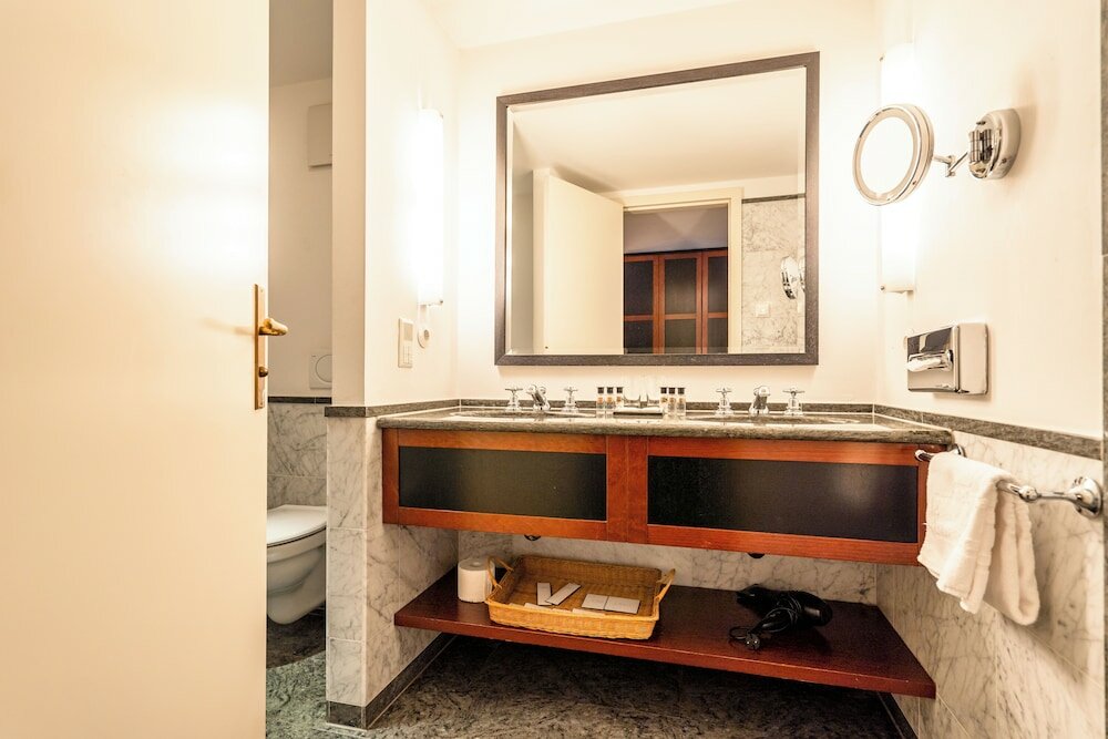 Фото Hotel Restaurant Erbprinz