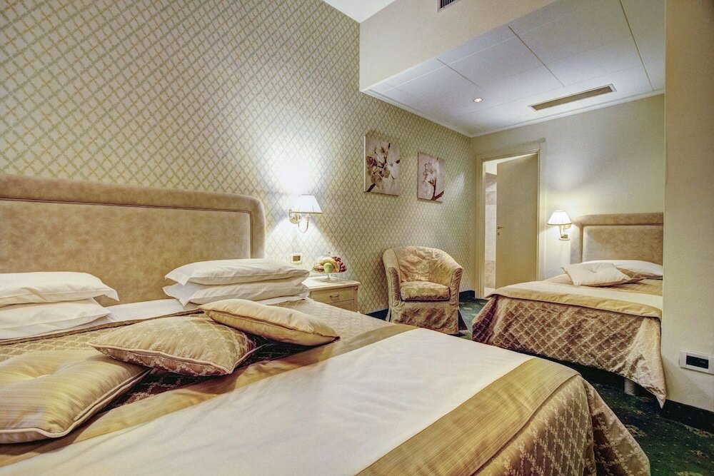 Фото Hotel La Locanda