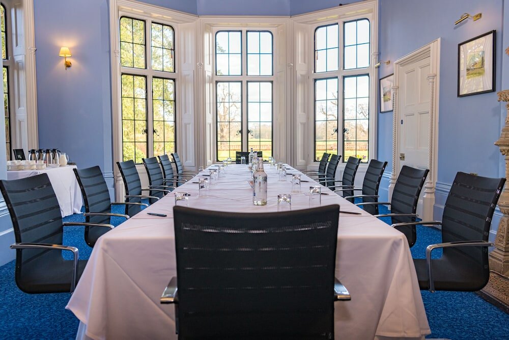 Фото The Elvetham