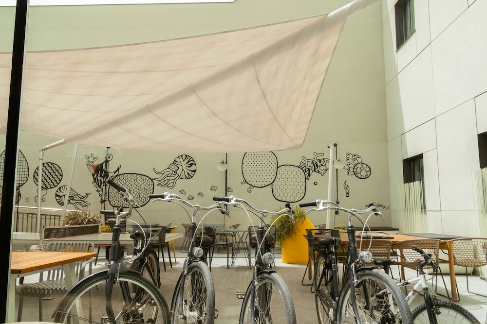 Фото Ibis Styles Barcelona City Bogatell