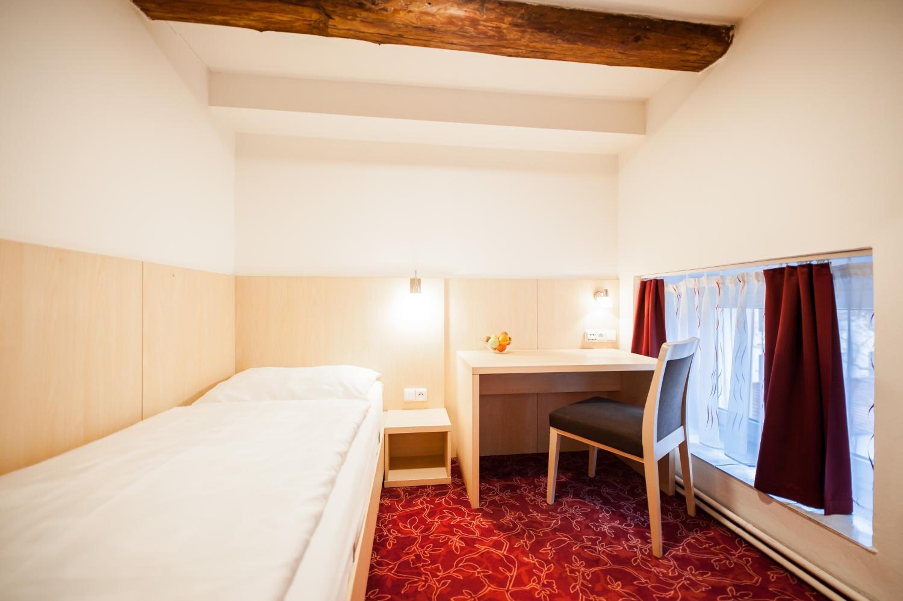 Фото Hotel Pivovar