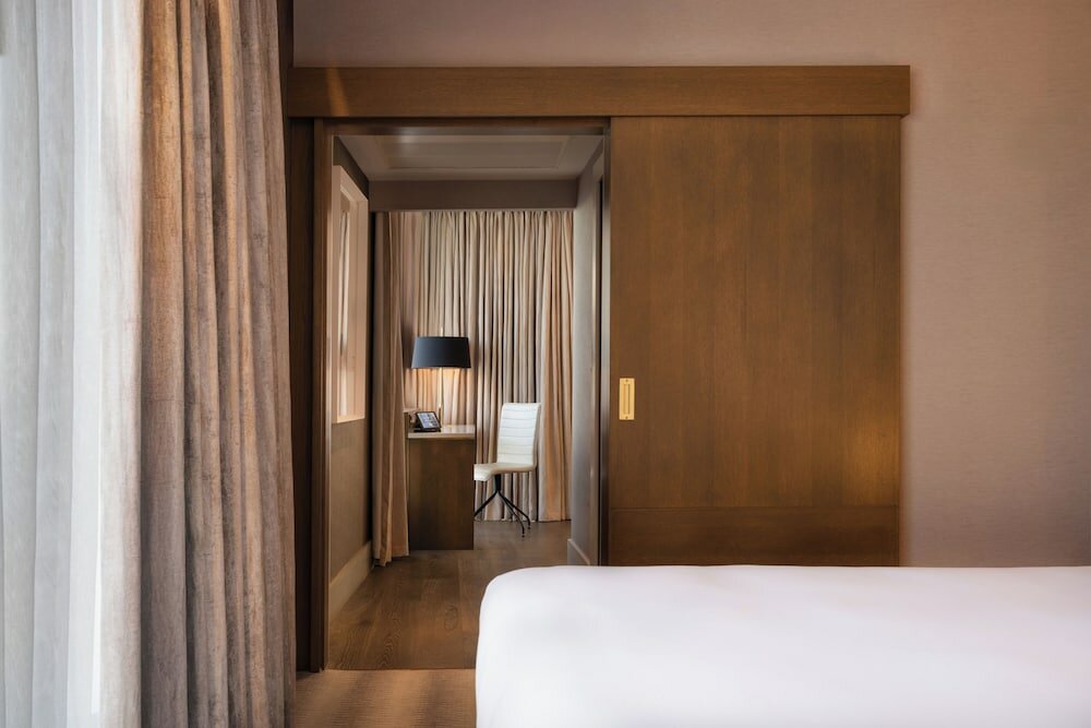 Фото The Morgan Hotel