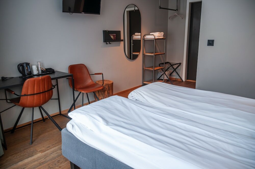 Фото Trolltunga Hotel