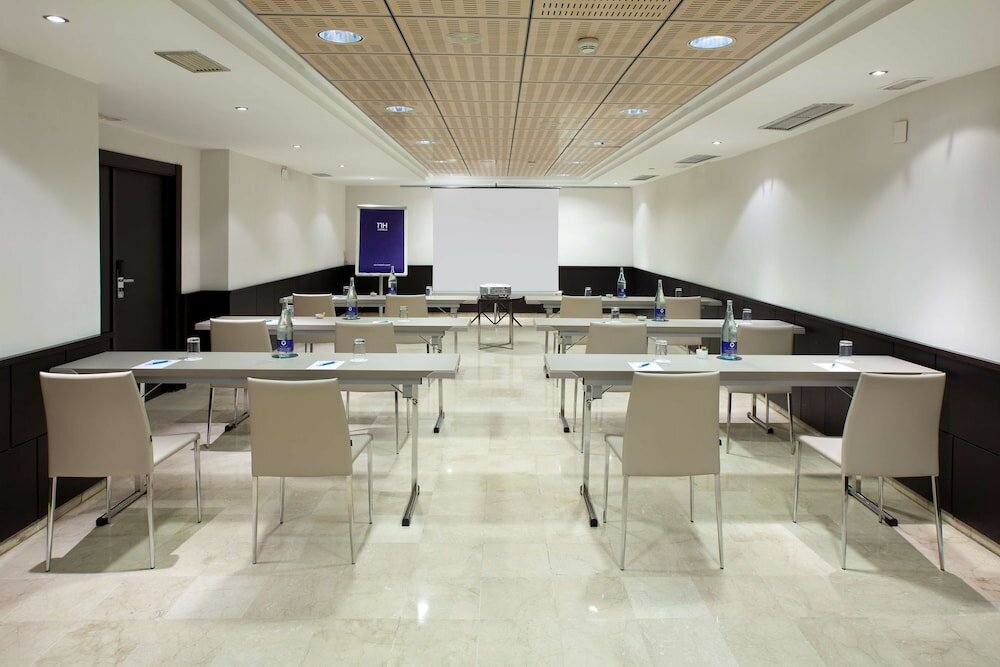 Фото Nh Ciudad de Santander