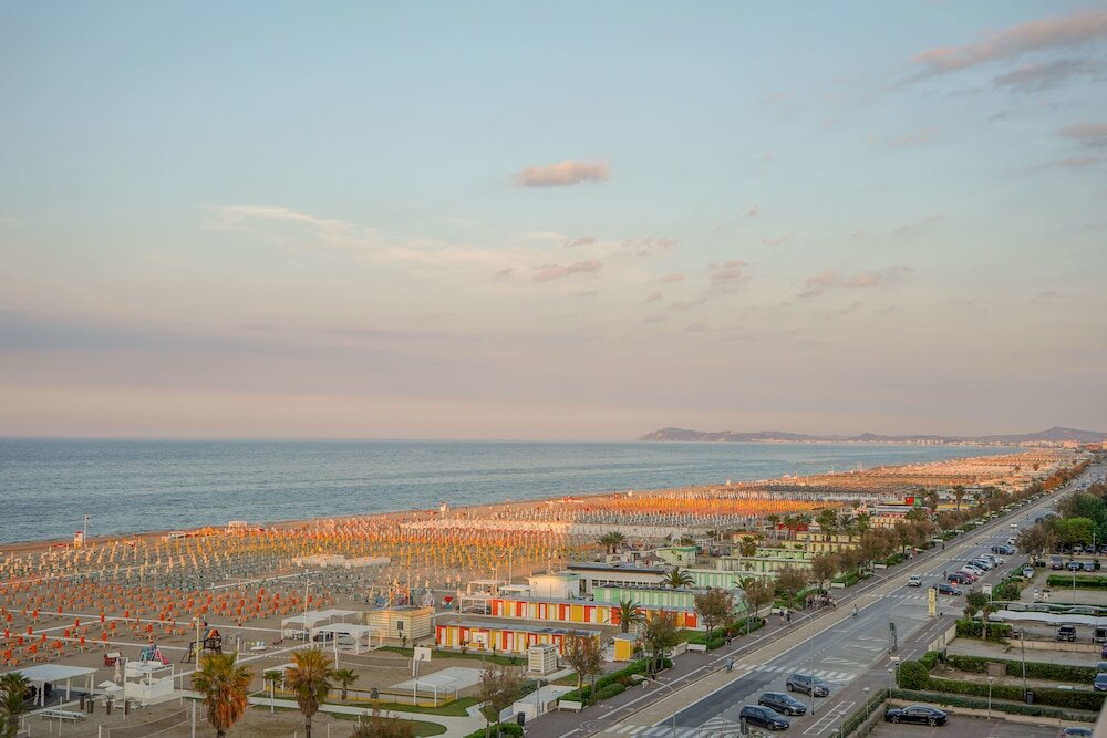 Фото Remin Plaza