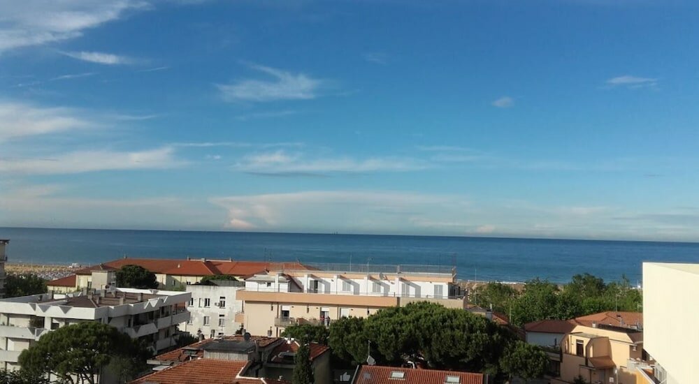 Фото Hotel Oceanic