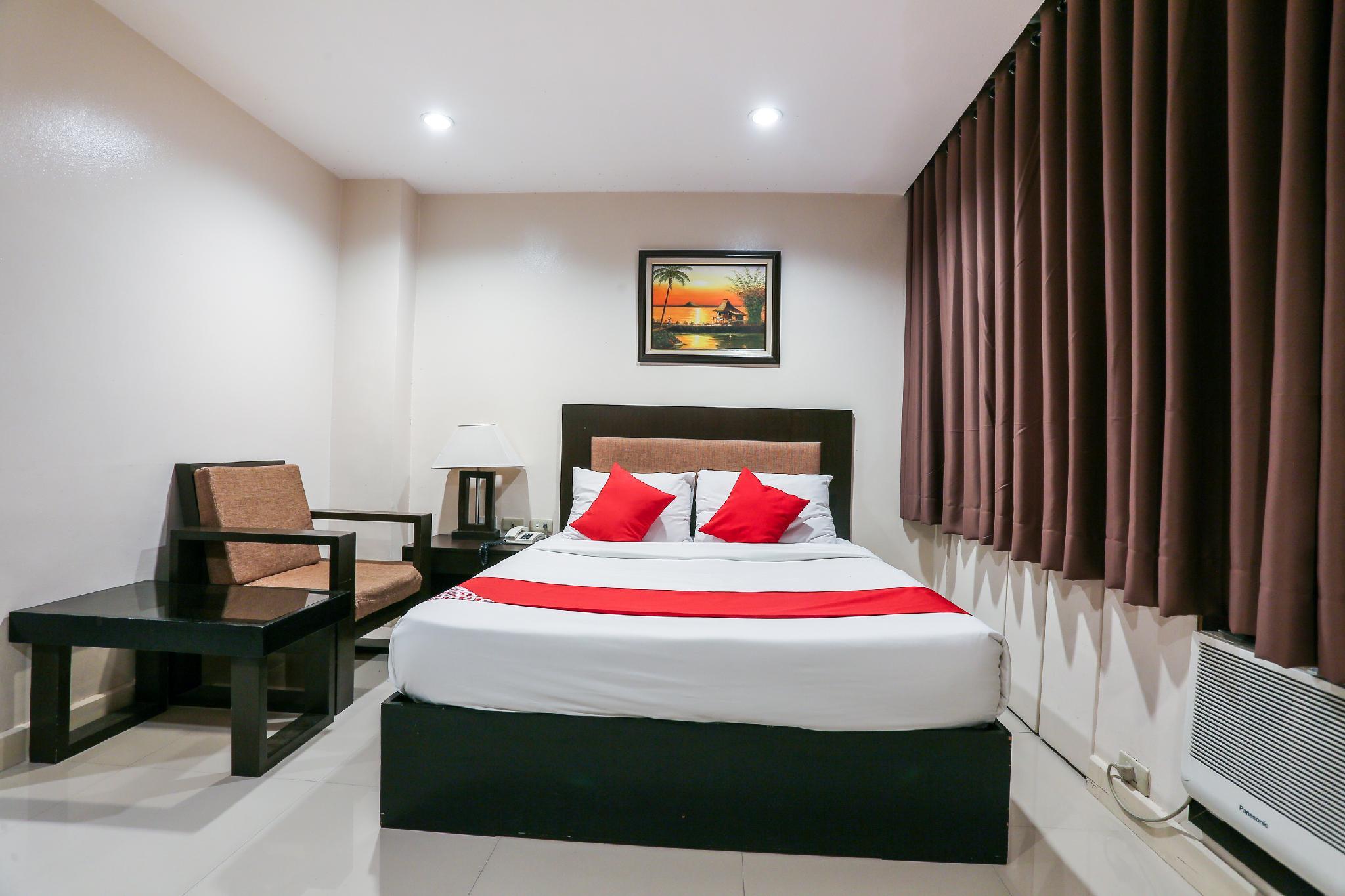 Фото Paragon Tower Hotel