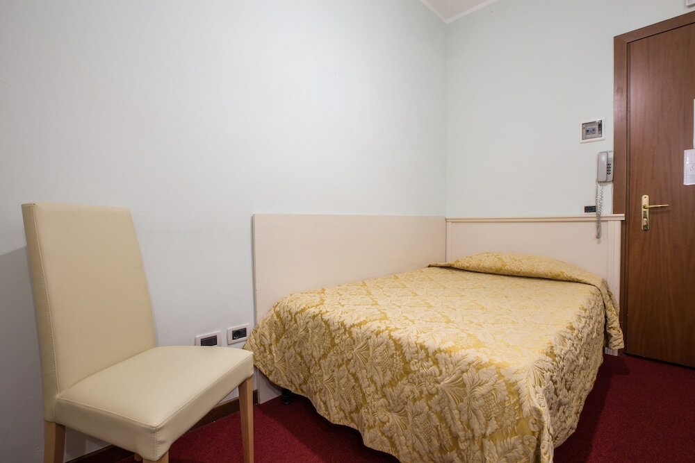 Фото U-Visionary Venezia Hotel