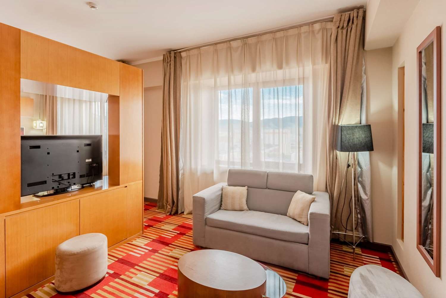 Фото Ramada by Wyndham Ulaanbaatar Citycenter