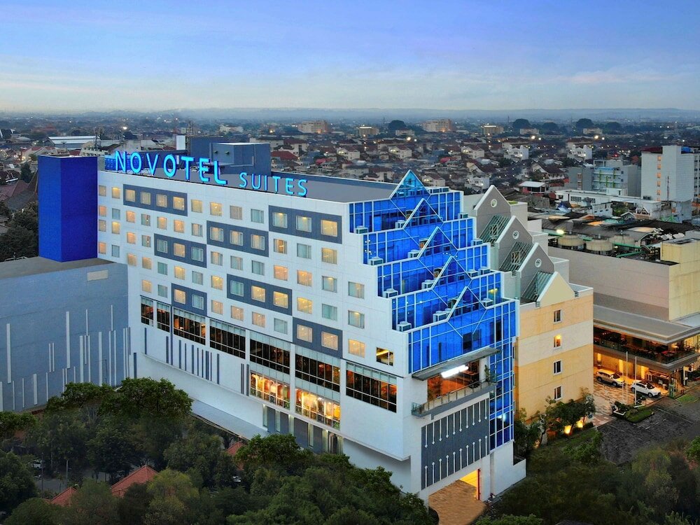 Фото Novotel Suites Yogyakarta Malioboro