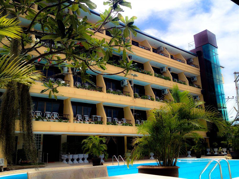 Фото Suppamitr Villa Hotel