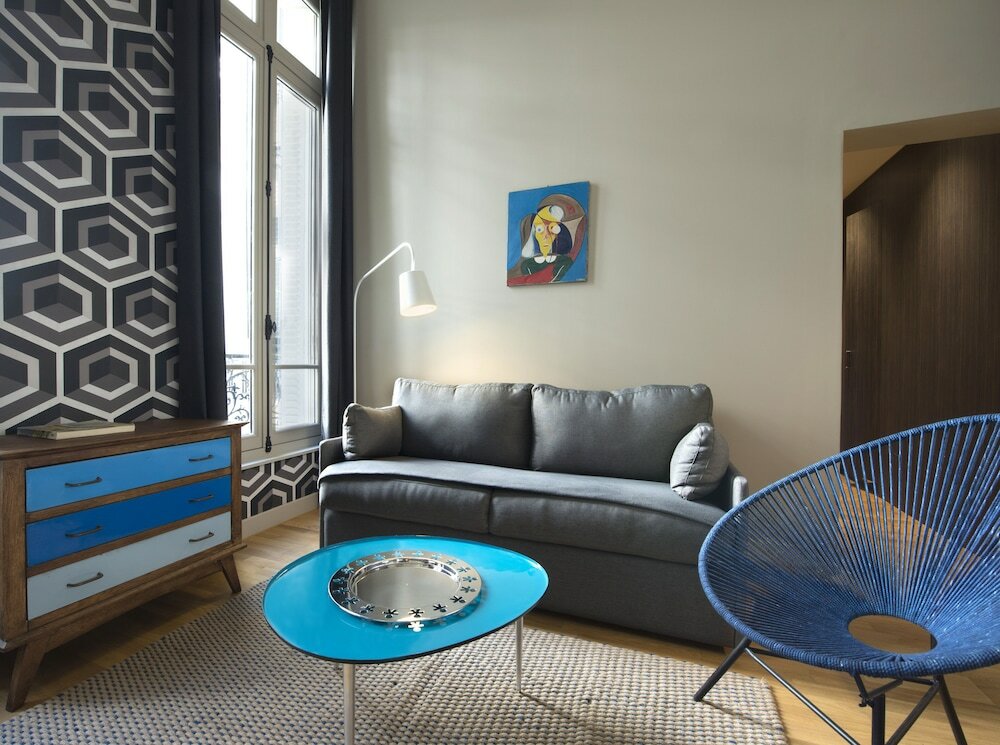 Фото Suites and Hotel Helzear Champs Elysees