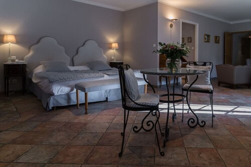 Фото Best Western La Magnaneraie