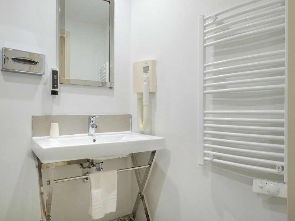 Фото B&b Hotel Antibes Juan-les-Pins