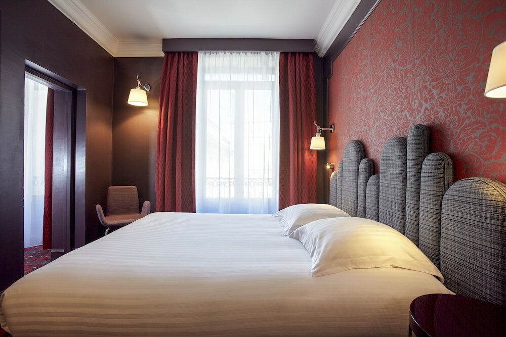 Фото Grand Hotel du Midi Montpellier