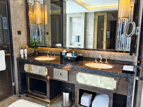 Гостиница Wanda Vista Kunming в Куньмине