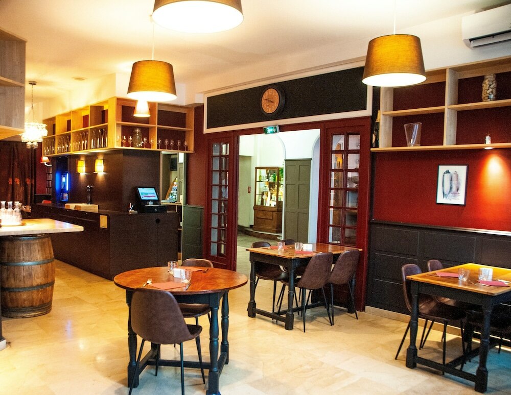 Фото Hôtel Bristol Le Puy-en-Velay