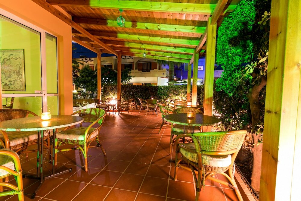 Фото Elotia Hotel