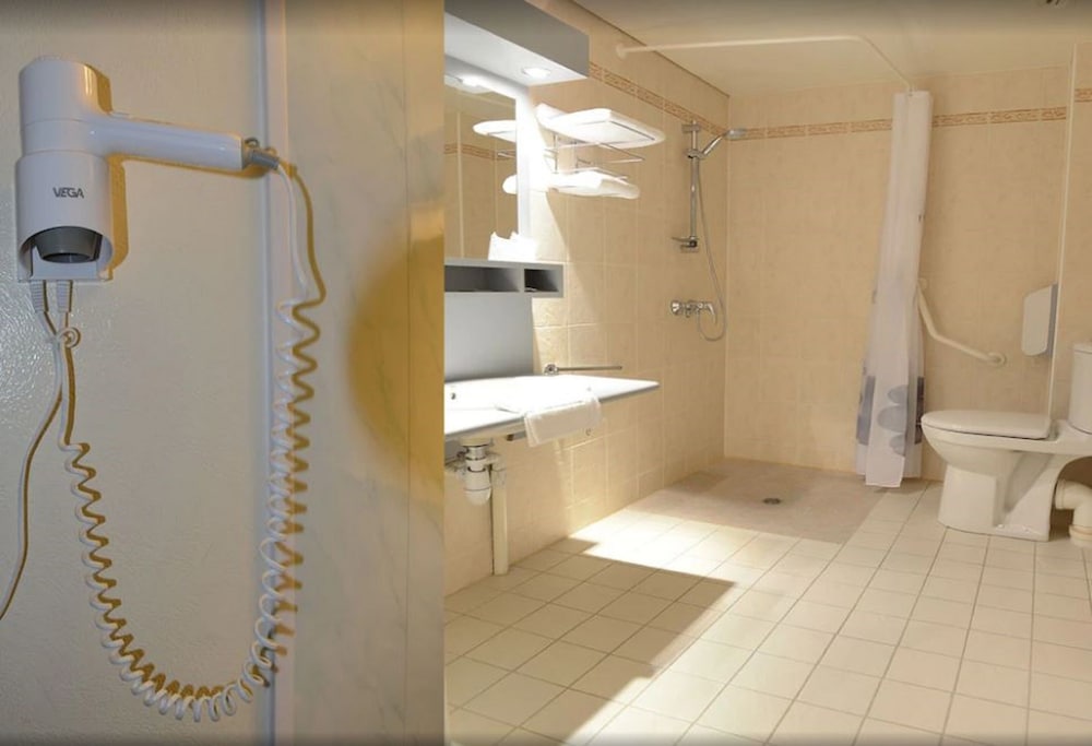 Фото Best Western Flers Centre Gare