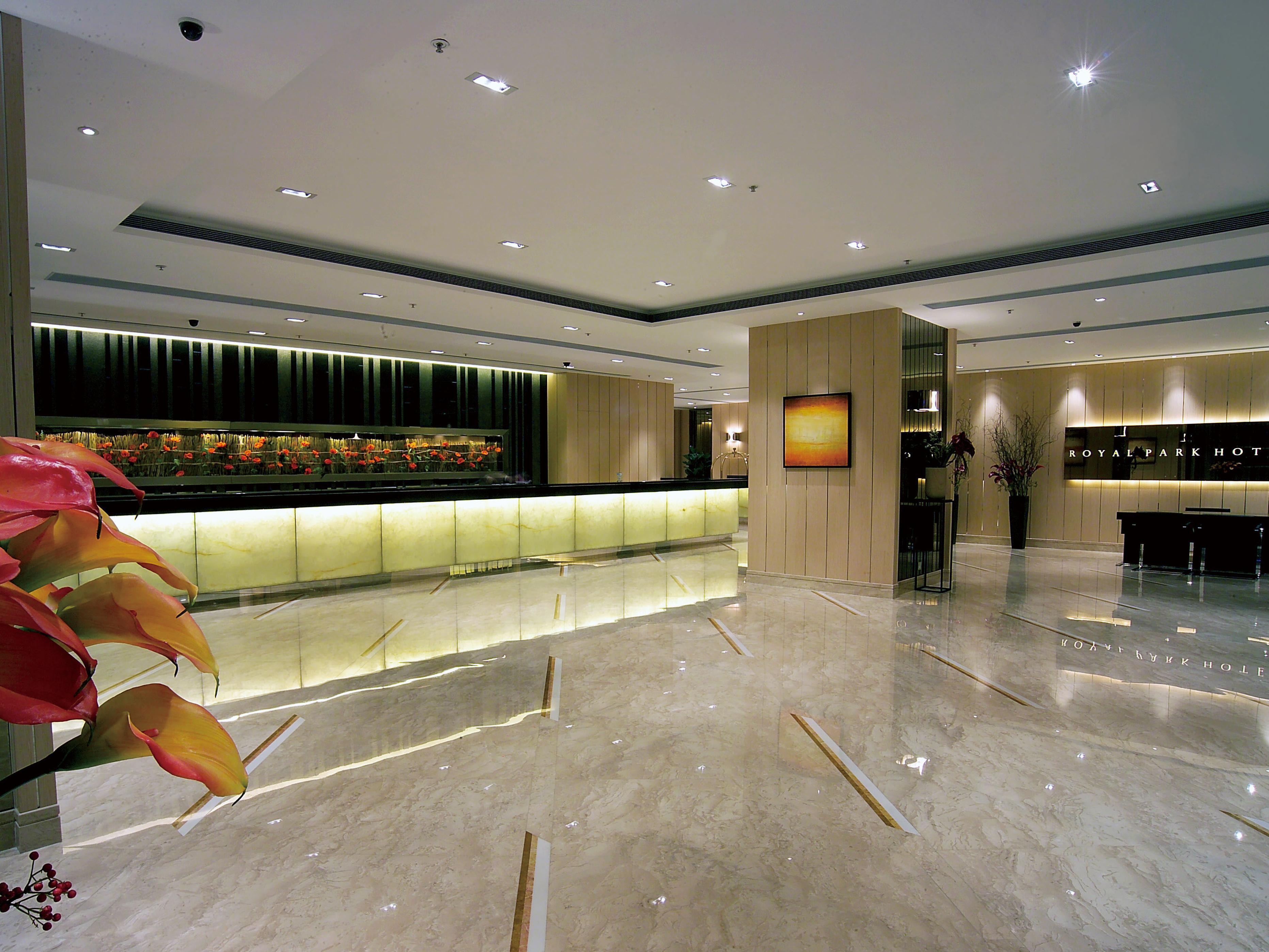 Фото Royal Park Hotel