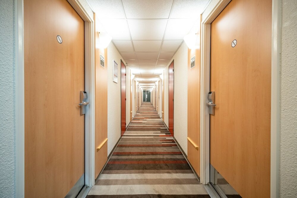 Фото B&b Hotel Amiens Centre Cathédrale