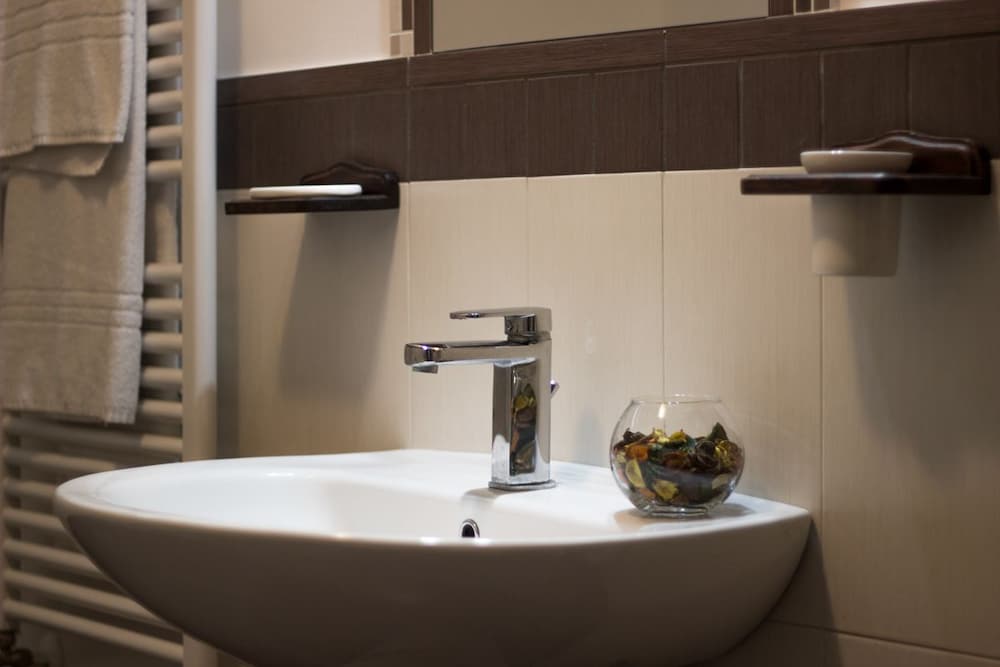 Фото B&b Gallidoro Maqueda 124 st