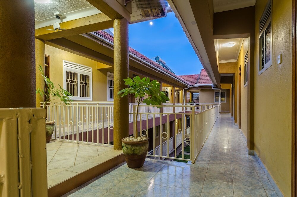 Фото Victoria Travel Hotel