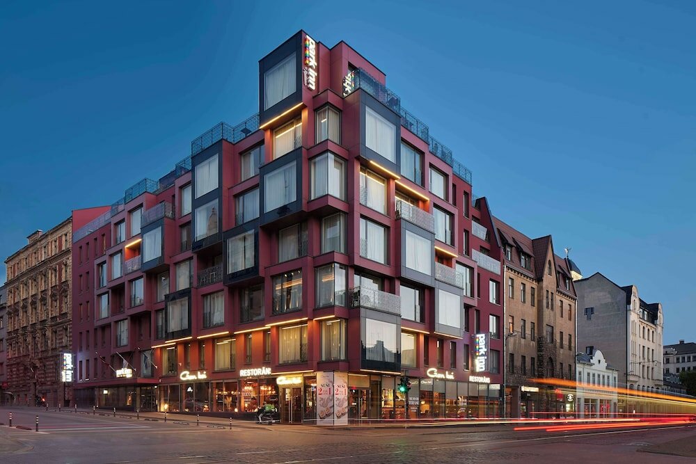 Фото отеля 2