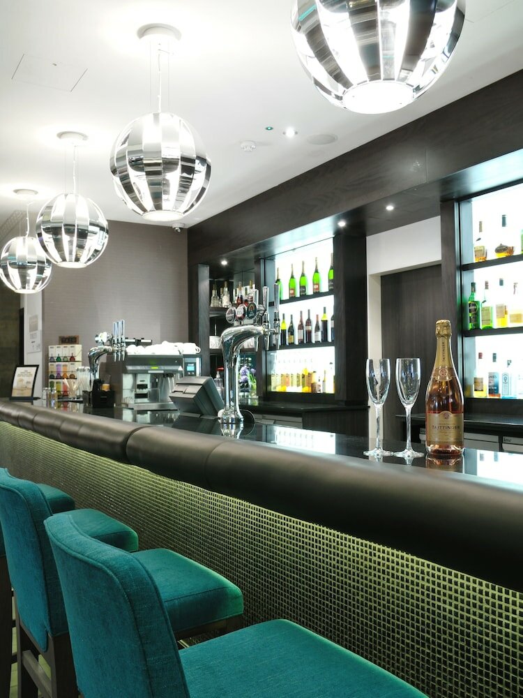 Фото DoubleTree by Hilton London - West End
