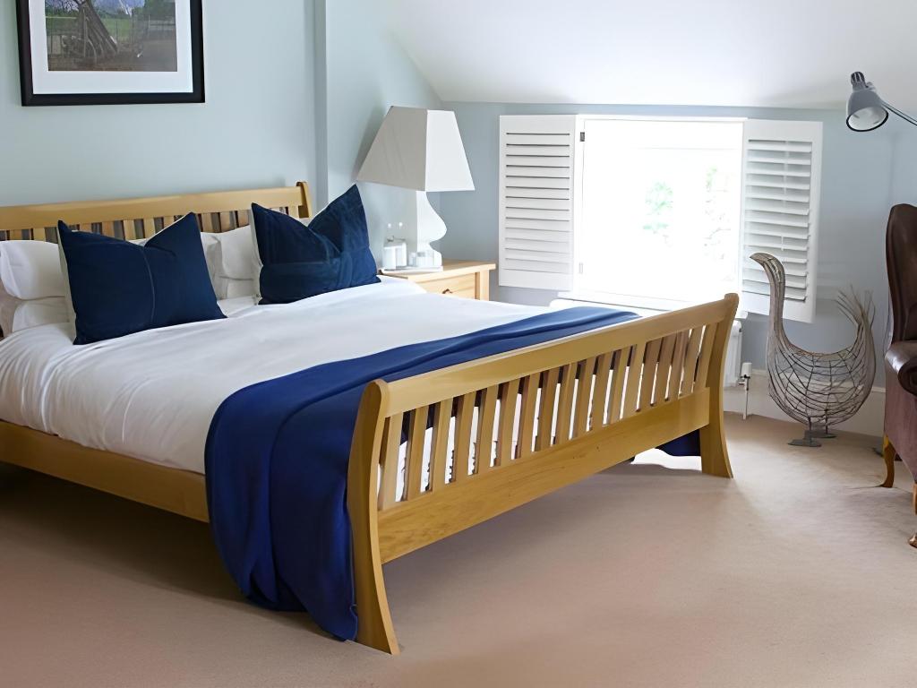 Фото The Bell at Hampton Poyle