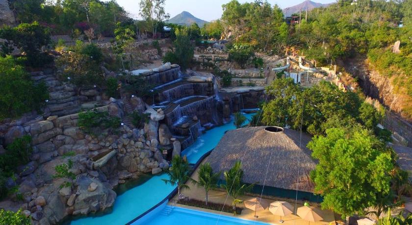 Фото La Casa Hotel Nha Trang