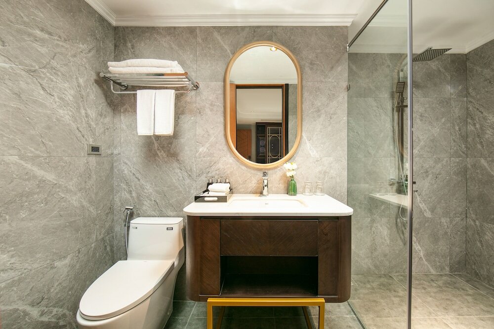 Фото May De Ville Old Quarter II Hotel