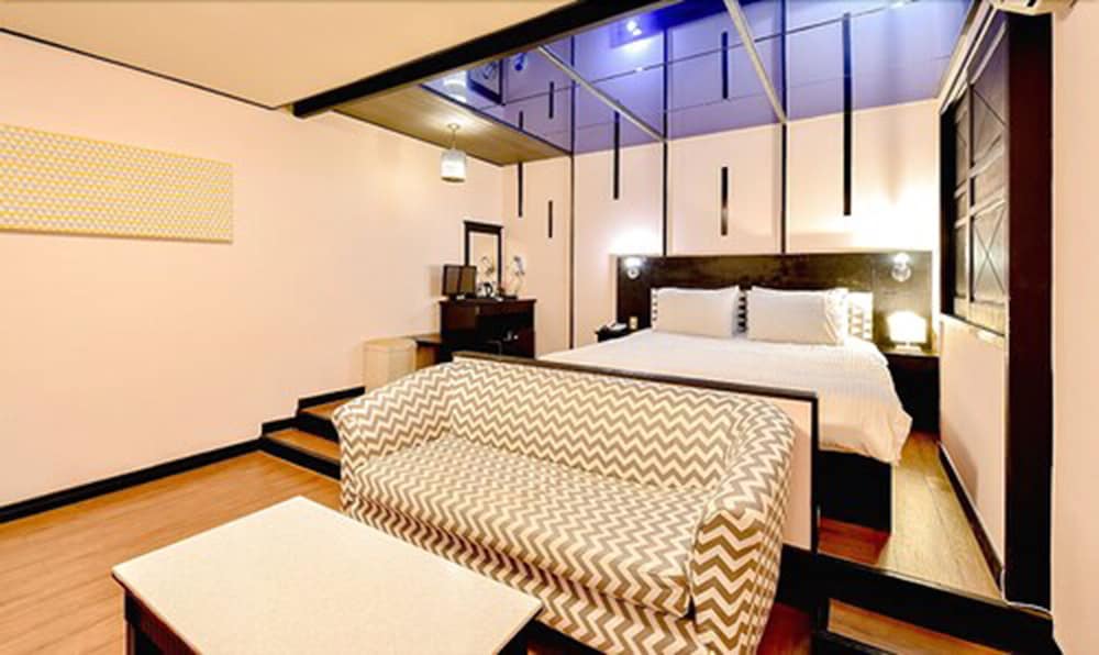 Фото Airtel Busan