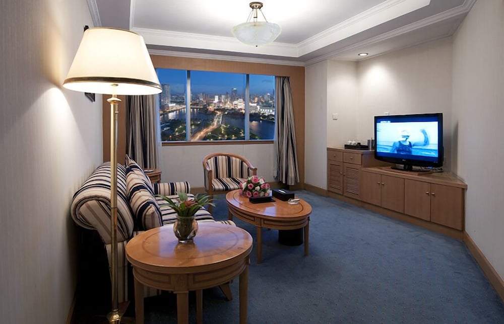 Фото Golden Port Hotel